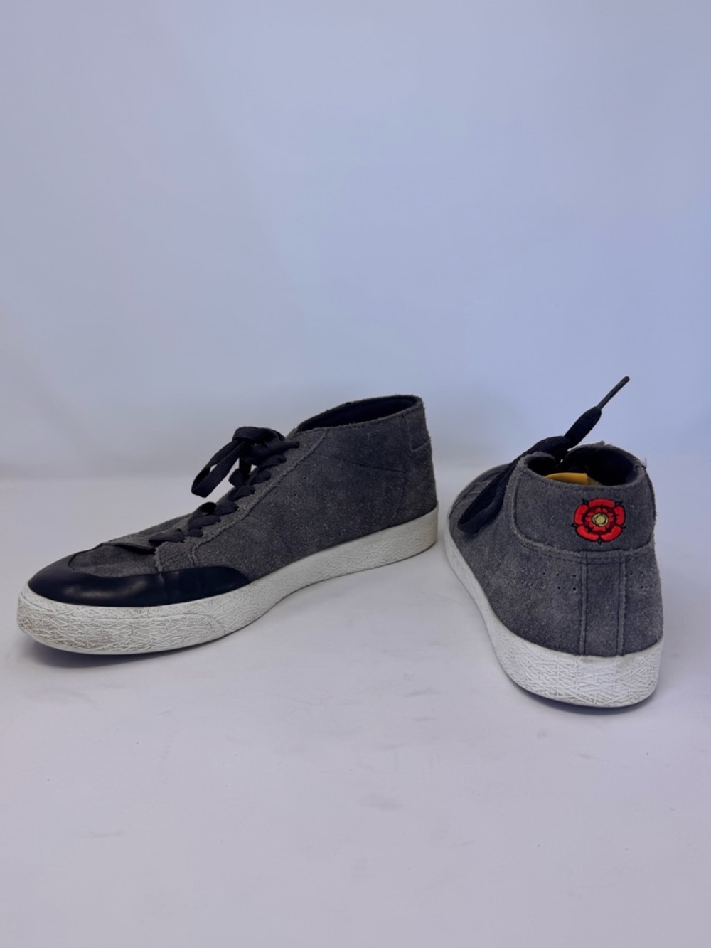 Nike SB Zoom Blazer Chukka XT English Rose Grey Men's Size US 8